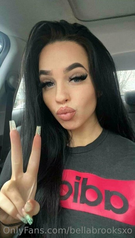 bellabrooksxo pornstar art photos
