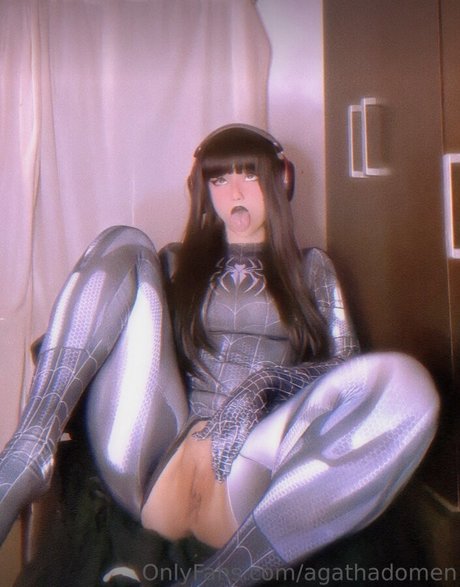Agathadomenok beautiful pornstar archive