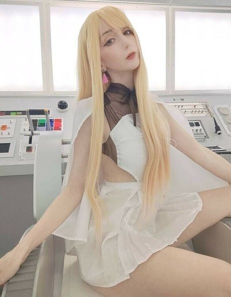 x meki porn model gallery