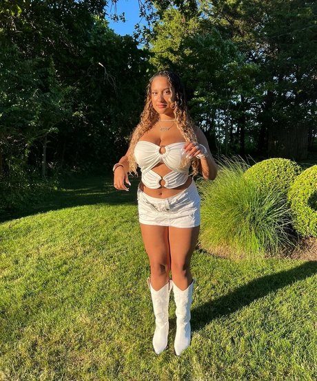 Abby C beautiful star images