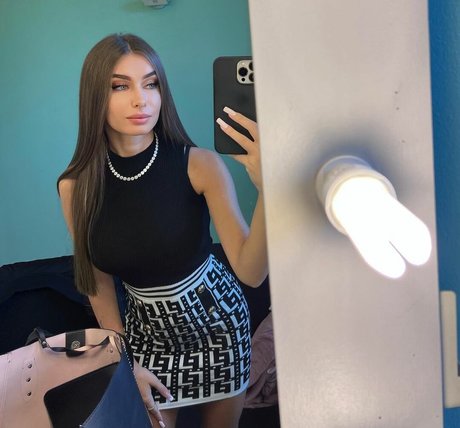 Elisa Esposito model erotic pictures