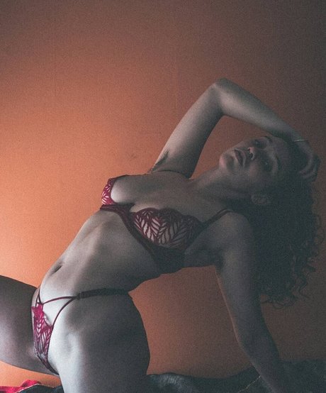 Noa The Model exclusive actress pics