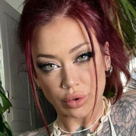 ozzora17 nudes model galleries