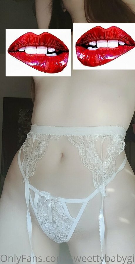 sweettybabygirlonfire model adult pics