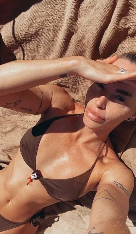 Ia Ostergren beautiful star images