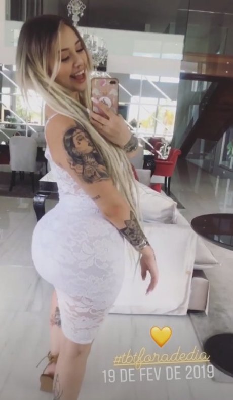 Victoria Macan star xxx gallery