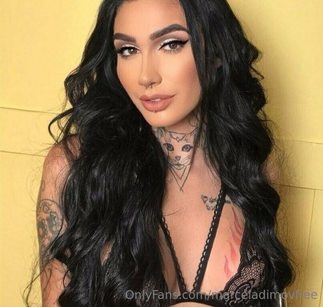 blonde milf onlyfans exclusive gallery