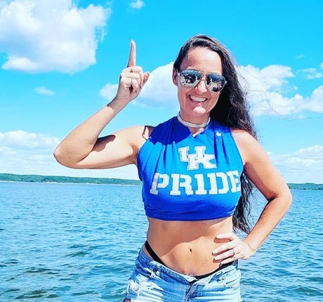 Baddie2thebone perfect pornstar picture