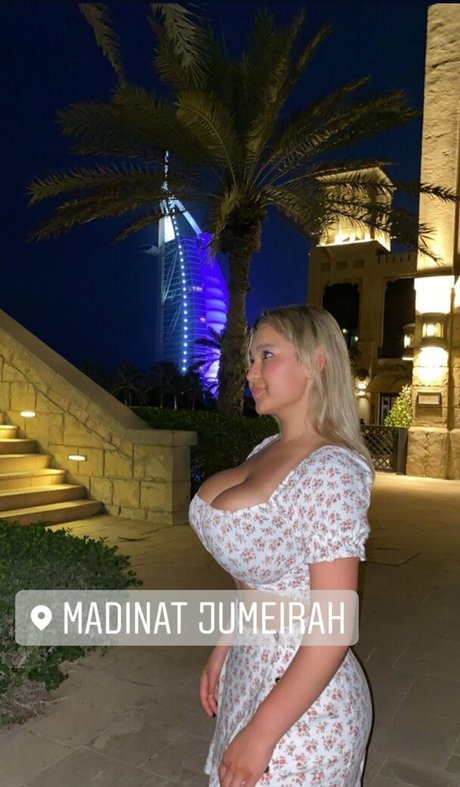 trans asian onlyfans hot porn image