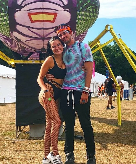 AJ Heahlke pornstar photos