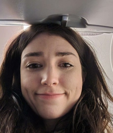 female onlyfans nudes img