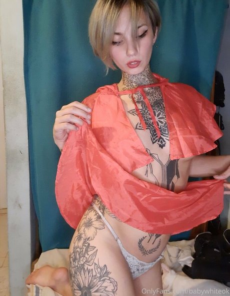 luzzchan sexy star photos