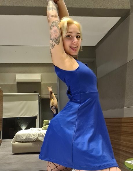 luzzchan pornstar sex pics