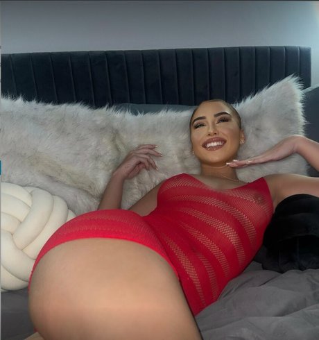 Emily Huff star nice archive