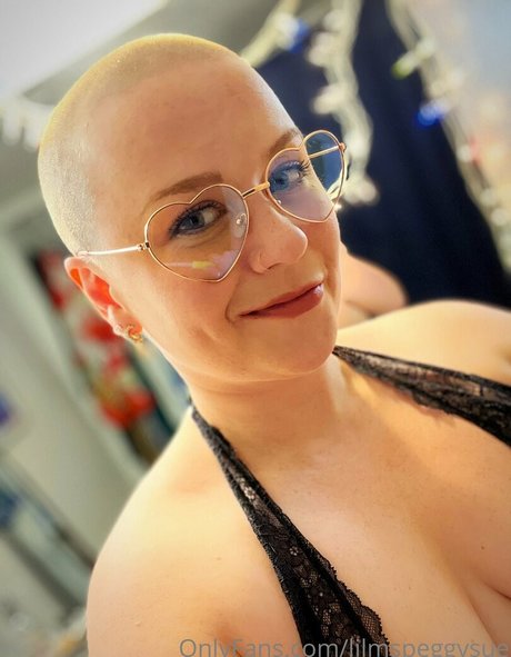 lilmspeggysue erotic model photos