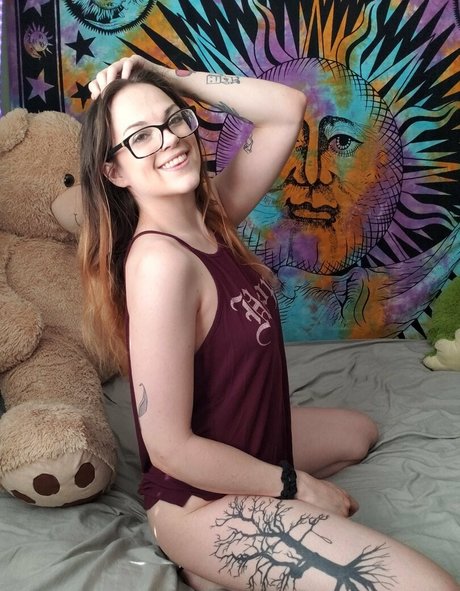 livfree model beautiful pics