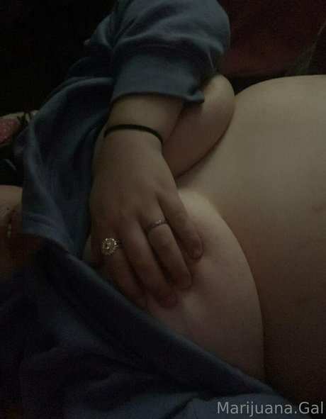 marijuanagal nudes actress image