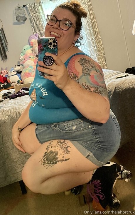 hela stoned bbw star xxx pic