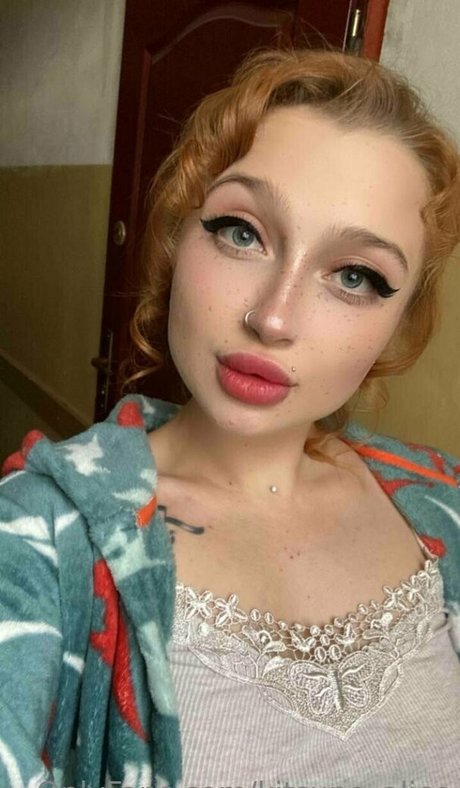 kitsune alicie pornstar beautiful images