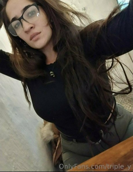 triple y model sexy pictures