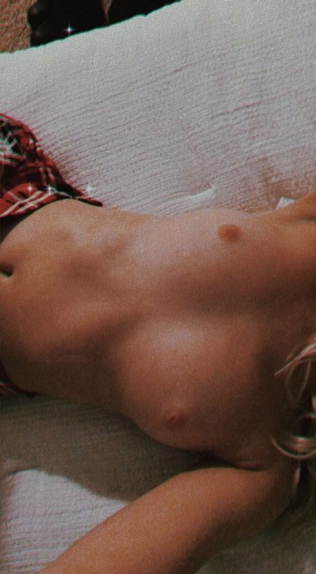 urchloemarie best actress galleries