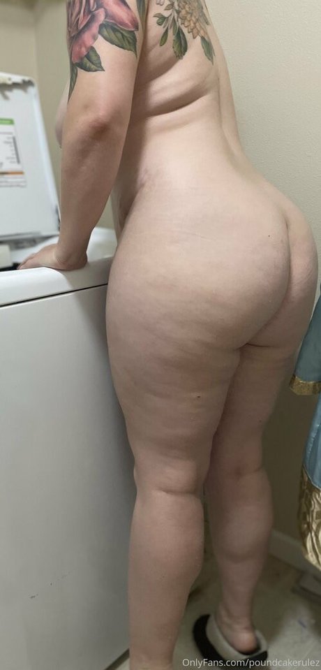 poundcakerulez exclusive model img