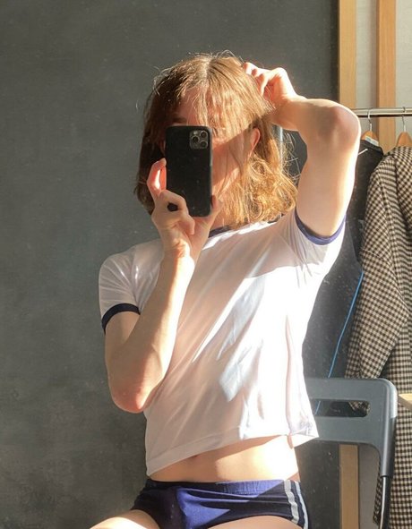 Mossy Barmales sex pornstar photo