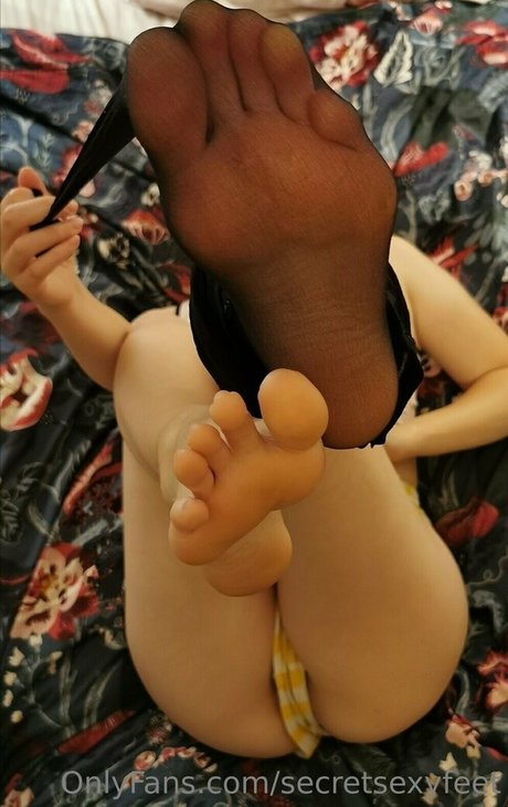 secretsexyfeet star erotic img