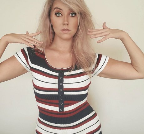 bigblueeyes666 star free picture