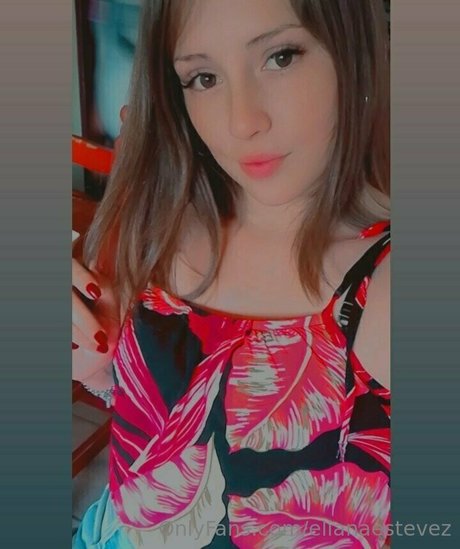 babymeeli model naked pic