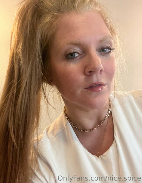 nice spice hot model pictures