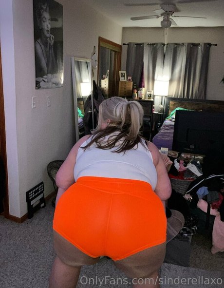 sinderellaxo high quality actress pic