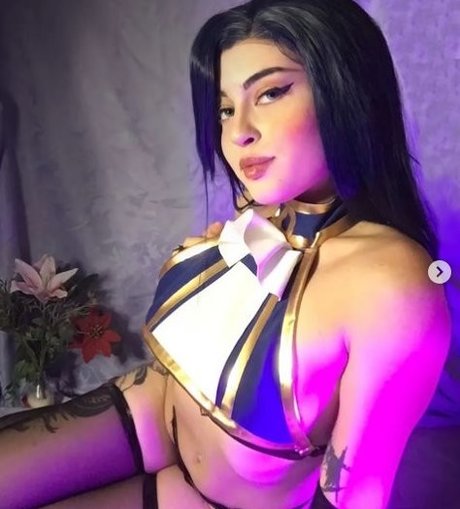 skinny small tits onlyfans art nude pictures