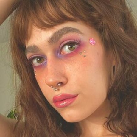 shades of violet pornographic actress pic