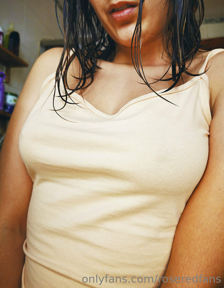 roseredfans nudes actress galleries