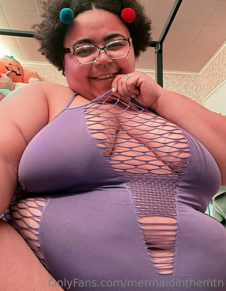 mermaidinthemtn nudes pornstar pic