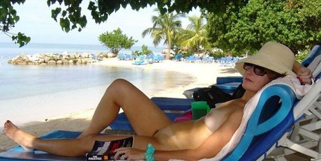 malibustringskristen nude model img