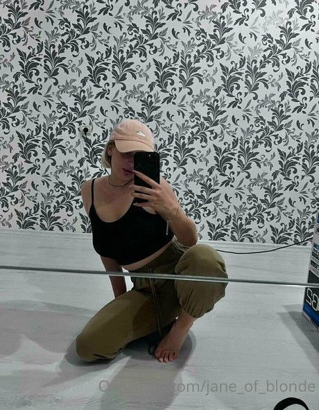 jane of blonde pornstar nudes pics