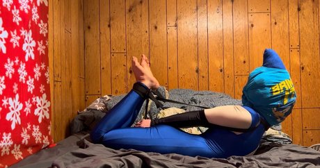 boundhedgie art actress image