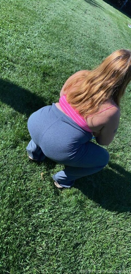 xjuicypeachx model beautiful galleries