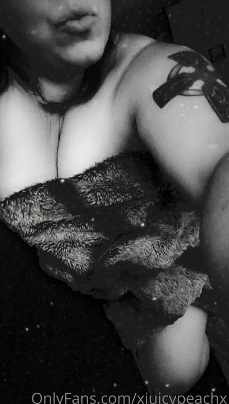 xjuicypeachx star hot archive