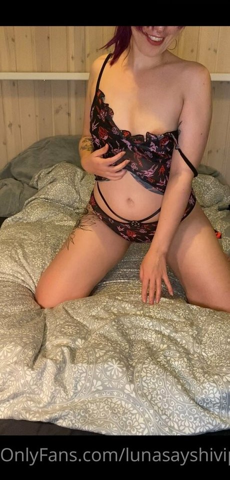 lunasayshivip best star images