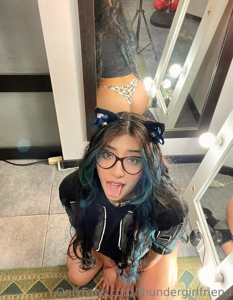 thundergirlfriend model exclusive galleries