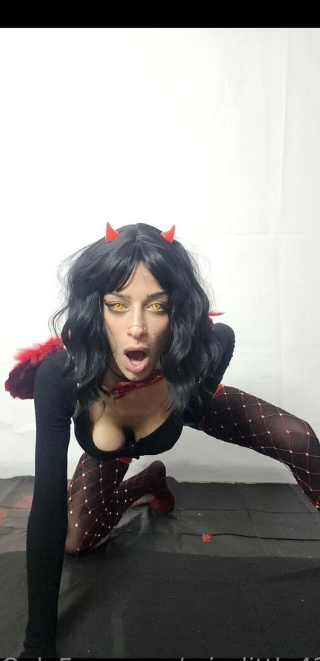 misslittle420 naked pornstar gallery