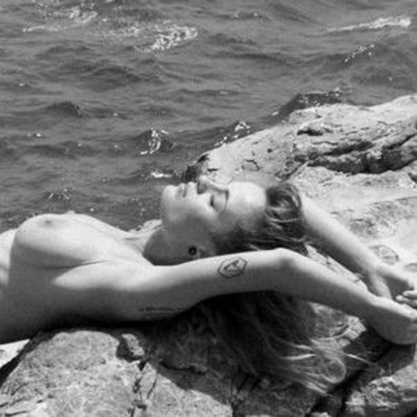 Harleyquinn2002 star hot galleries