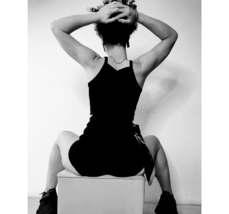 swinger onlyfans porno picture