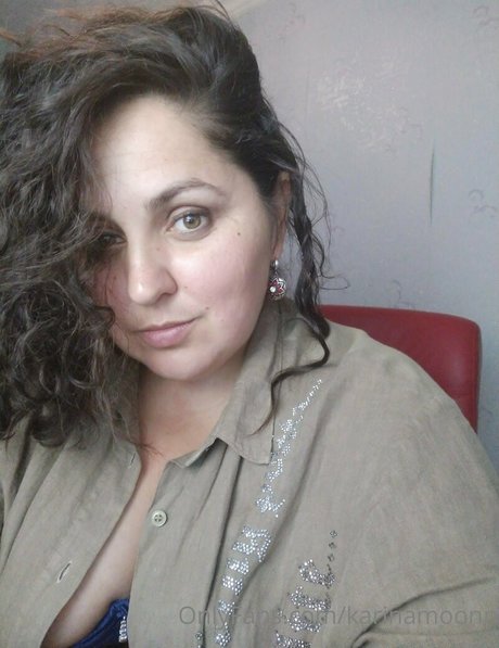 karinamoonn top actress pic