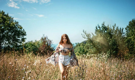 alise lis model beautiful image