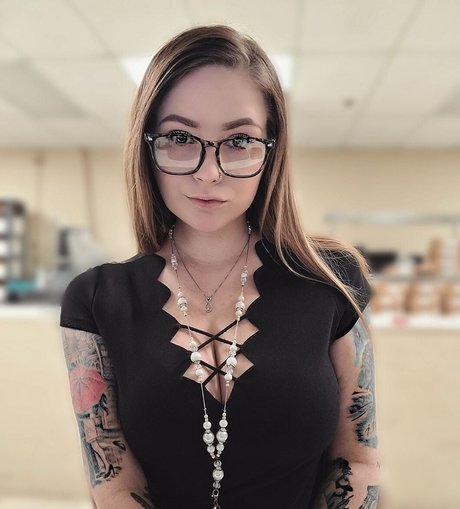 Lameassloser95 pretty pornstar galleries