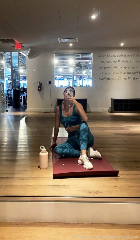 MandyMorganxoxo star pretty pic